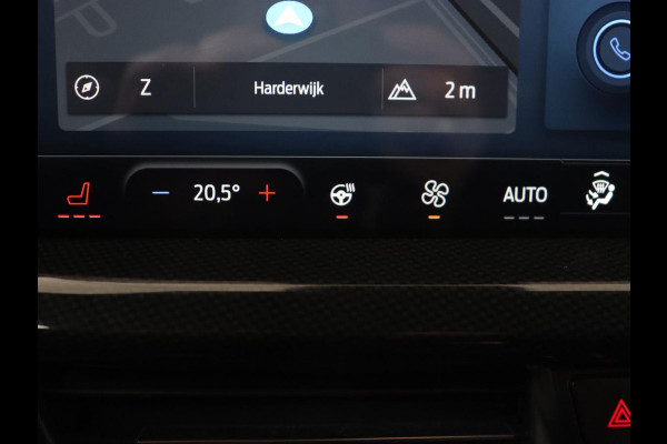 Ford Focus 1.0 EcoBoost ST Line | Stoelverwarming | Camera | Carplay | Full LED | Climate control | Parkeerhulp | Cruise control | Bluetooth