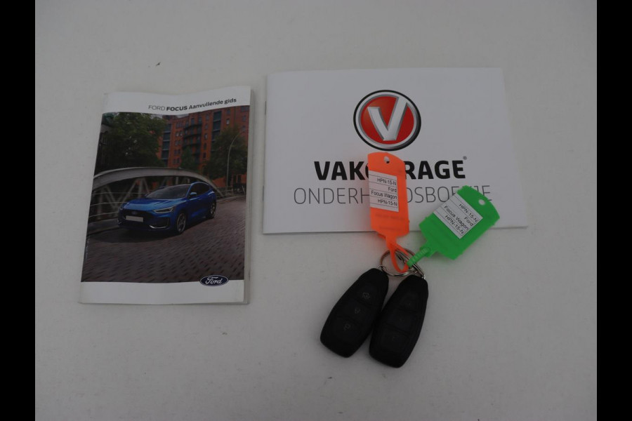 Ford Focus 1.0 EcoBoost ST Line | Stoelverwarming | Camera | Carplay | Full LED | Climate control | Parkeerhulp | Cruise control | Bluetooth