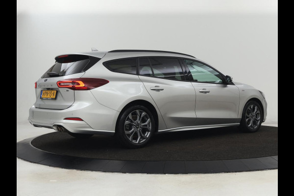 Ford Focus 1.0 EcoBoost ST Line | Stoelverwarming | Camera | Carplay | Full LED | Climate control | Parkeerhulp | Cruise control | Bluetooth