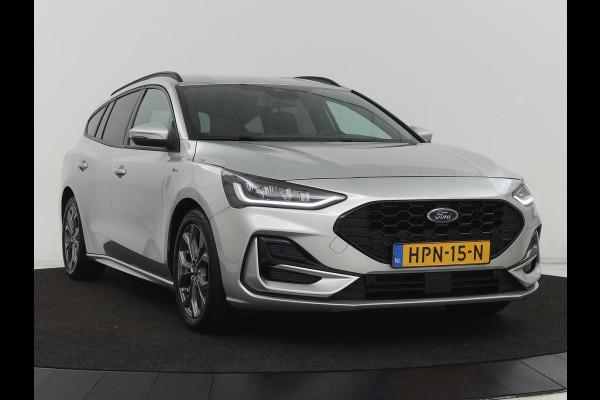 Ford Focus 1.0 EcoBoost ST Line | Stoelverwarming | Camera | Carplay | Full LED | Climate control | Parkeerhulp | Cruise control | Bluetooth