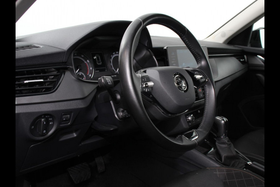 Škoda Kamiq 1.0 TSI 110pk DSG Tour de France Navigatie Apple Carplay/Android Auto Cimate Control Camera Parkeer sensoren Led Adaptive Cruise Control