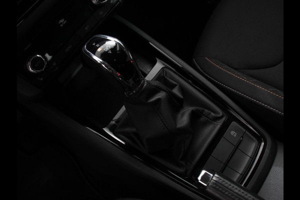 Škoda Kamiq 1.0 TSI 110pk DSG Tour de France Navigatie Apple Carplay/Android Auto Cimate Control Camera Parkeer sensoren Led Adaptive Cruise Control