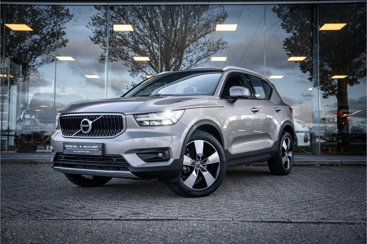 Volvo XC40 1.5 T2 Business Pro Aut.8 ** Panodak ** Camera ** 19inch ** Winter-line NAP!!
