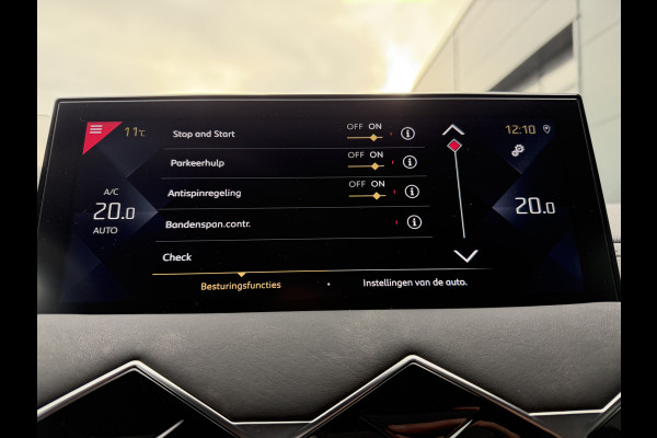 DS Ds 3 Crossback 100pk Opera (Camera - Leder - LED Matrix - Parkeersensoren V+A - Automatische Airco - Apple Carplay - Navigatie - Head up)