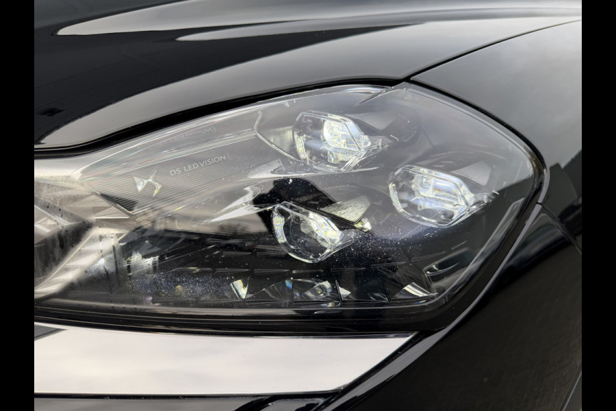 DS Ds 3 Crossback 100pk Opera (Camera - Leder - LED Matrix - Parkeersensoren V+A - Automatische Airco - Apple Carplay - Navigatie - Head up)