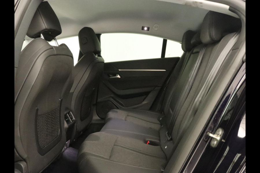 Peugeot 508 1.6 HYbrid Allure | Adaptive cruise | Half leder | Camera | Carplay | Navigatie | Full LED | Parkeerhulp | Digital Cockpit | PHEV | Plug In