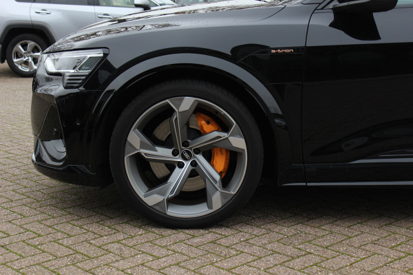 Audi e-tron Sportback S quattro 95 kWh / Panoramadak / Camera / RS Seats / 21'' / B&O / Intr.voorverwarming / Luchtvering / Matrix LED / CarPlay / Stoelverwarming / DAB / ACC