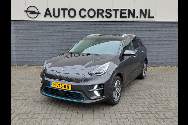 Kia e-Niro ExecutiveLine 64kWh Leer Elek.Stoel+Memory Warmtepomp Pdc Navi Ecc Camera Apple Carplay Android Auto Stoelverwarming+Koeling Stuurverwarming Lmv Privacy Glas DAB Vess Lane Assist Blind Spot 1e Eigenaar Origineel Nederlandse Auto Zeer compleet!