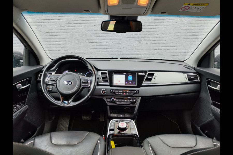 Kia e-Niro ExecutiveLine 64kWh Leer Elek.Stoel+Memory Warmtepomp Pdc Navi Ecc Camera Apple Carplay Android Auto Stoelverwarming+Koeling Stuurverwarming Lmv Privacy Glas DAB Vess Lane Assist Blind Spot 1e Eigenaar Origineel Nederlandse Auto Zeer compleet!