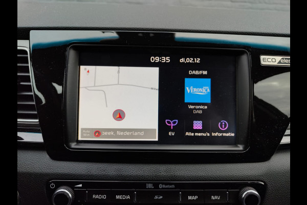 Kia e-Niro ExecutiveLine 64kWh Leer Elek.Stoel+Memory Warmtepomp Pdc Navi Ecc Camera Apple Carplay Android Auto Stoelverwarming+Koeling Stuurverwarming Lmv Privacy Glas DAB Vess Lane Assist Blind Spot 1e Eigenaar Origineel Nederlandse Auto Zeer compleet!