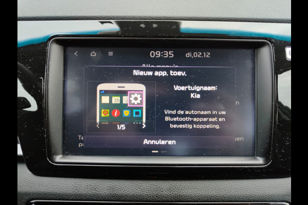 Kia e-Niro ExecutiveLine 64kWh Leer Elek.Stoel+Memory Warmtepomp Pdc Navi Ecc Camera Apple Carplay Android Auto Stoelverwarming+Koeling Stuurverwarming Lmv Privacy Glas DAB Vess Lane Assist Blind Spot 1e Eigenaar Origineel Nederlandse Auto Zeer compleet!