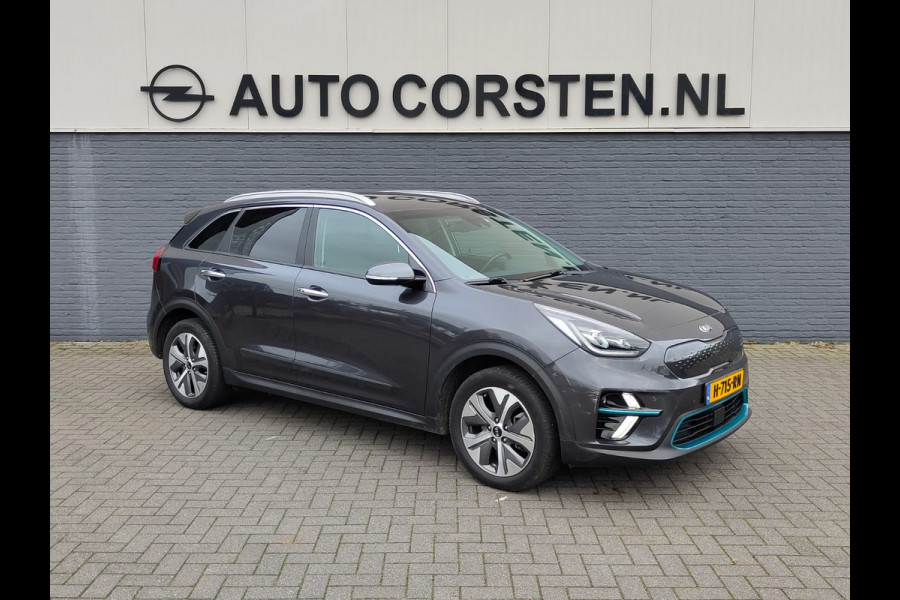 Kia e-Niro ExecutiveLine 64kWh Leer Elek.Stoel+Memory Warmtepomp Pdc Navi Ecc Camera Apple Carplay Android Auto Stoelverwarming+Koeling Stuurverwarming Lmv Privacy Glas DAB Vess Lane Assist Blind Spot 1e Eigenaar Origineel Nederlandse Auto Zeer compleet!