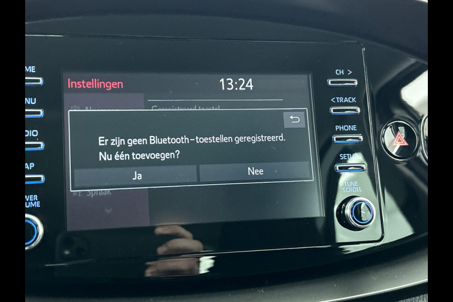 Toyota Aygo X 1.0 VVT-i MT Play Airco Navi Carplay PDC + Camera Achter Cruise Control