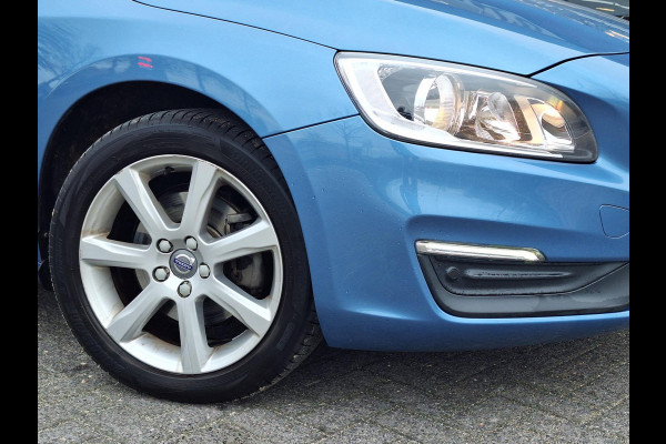 Volvo V60 2.0 T3 Momentum | Trekhaak 1600kg | Navi | Climate | Memory Seat | occasion