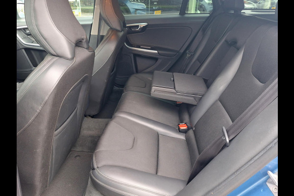 Volvo V60 2.0 T3 Momentum | Trekhaak 1600kg | Navi | Climate | Memory Seat | occasion