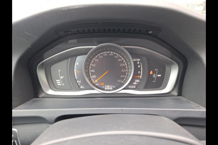 Volvo V60 2.0 T3 Momentum | Trekhaak 1600kg | Navi | Climate | Memory Seat | occasion