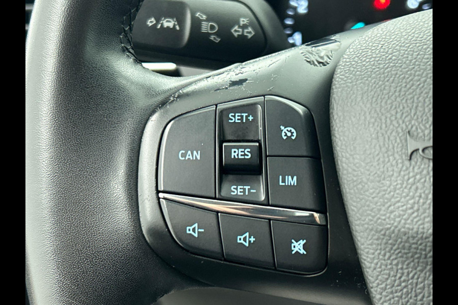 Ford FOCUS Wagon 1.0 EcoBoost Hybrid Active Airco ECC Navi Carplay PDC Voor en achter Full LED 17"LM Velgen Cruise Control