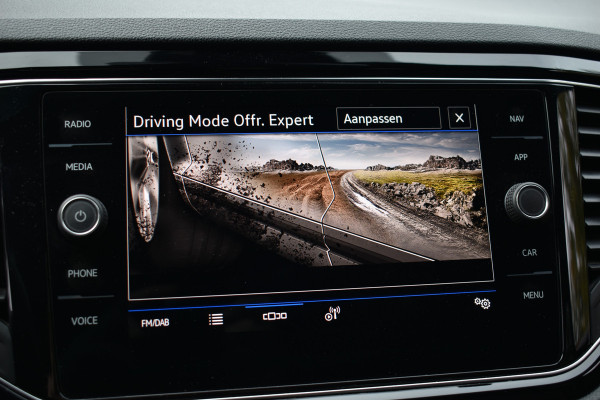 Volkswagen T-Roc R 2.0 TSI 300PK DSG 4MOTION R-SPORT LEDER/CAMERA/NAVI/VIRTUAL