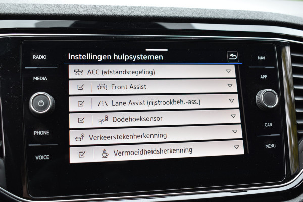 Volkswagen T-Roc R 2.0 TSI 300PK DSG 4MOTION R-SPORT LEDER/CAMERA/NAVI/VIRTUAL