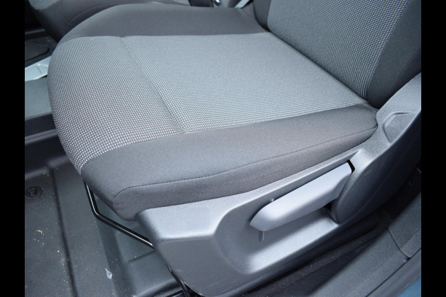 Fiat E-Doblò L1 50 kWh | 3-zitplaatsen | navigatie incl. Apple Carplay | Exterieur Pakket | Pakket Comfort | Pakket Drive Assist | Laadruimtebetimmering | Pakket Access & GO |