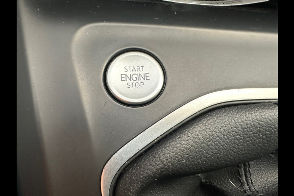 Volkswagen Golf 1.5 TSI Life Stoel en Stuurverw /Navi