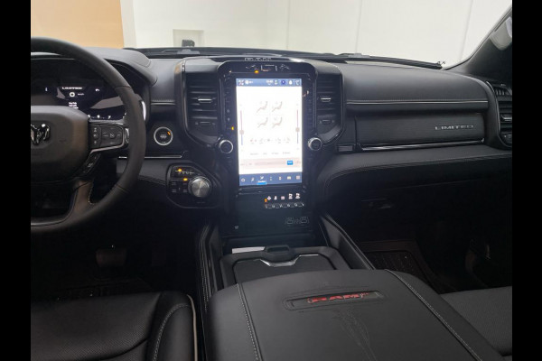 Dodge Ram 1500 5.7 V8 Limited RED Widebody Carway Edition