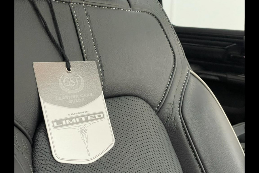 Dodge Ram 1500 5.7 V8 Limited RED Widebody Carway Edition