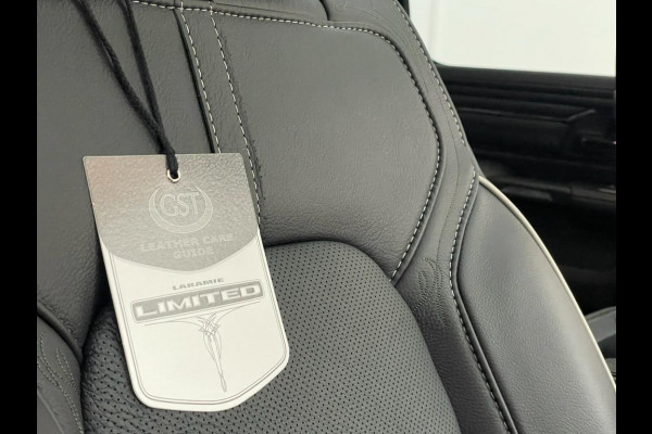 Dodge Ram 1500 5.7 V8 Limited RED Widebody Carway Edition