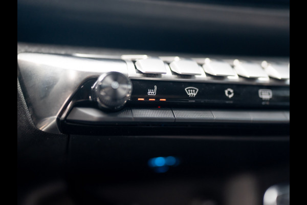 Peugeot 3008 1.2 PureTech Allure | Trekhaak | Elk. A-klep | Stoelverw. | Camera | Prijs Rijklaar!!