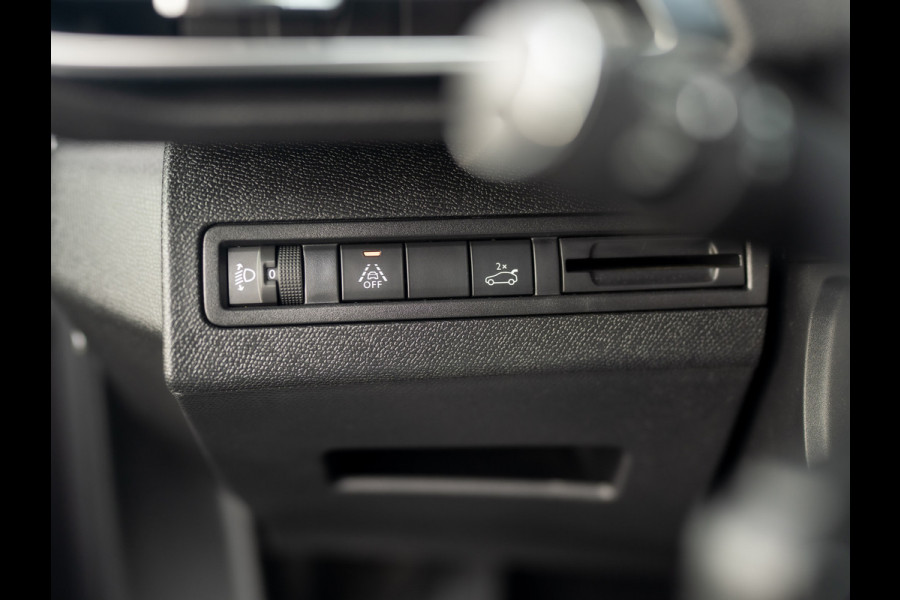 Peugeot 3008 1.2 PureTech Allure | Trekhaak | Elk. A-klep | Stoelverw. | Camera | Prijs Rijklaar!!