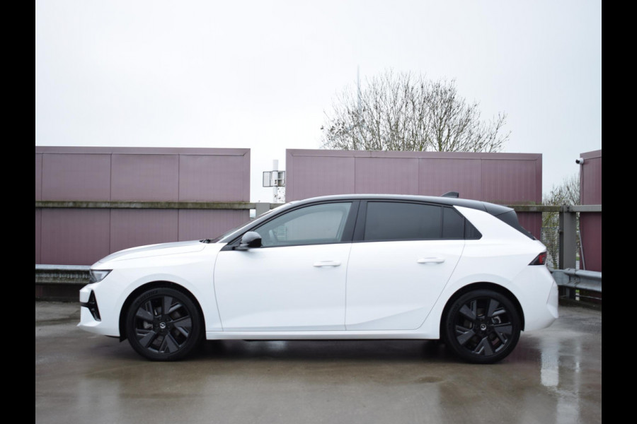 Opel Astra Electric 54 kWh GS | NAVI | 18" LICHTMETALEN VELGEN | AGR COMFORTSTOEL | STOELVERWARMING | PARKEERSENSOREN MET CAMERA | 15 KM