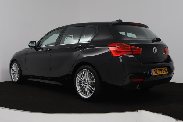 BMW 1-serie 118i Edition M Sport Shadow High Executive (STOELVERWARMING, ACHTERUITRIJCAMERA, PARKEERSENSOREN, DEALER ONDERHOUDEN)