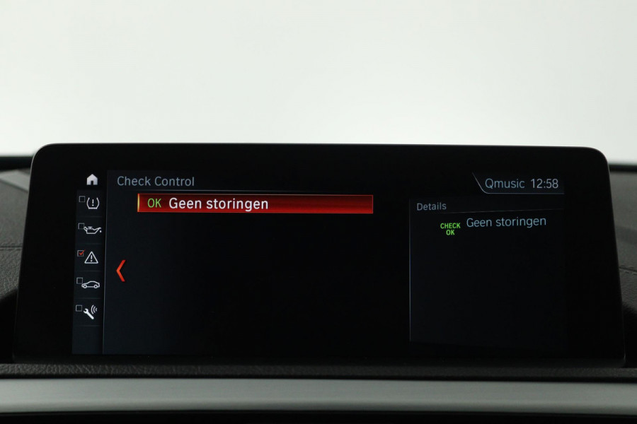 BMW 1-serie 118i Edition M Sport Shadow High Executive (STOELVERWARMING, ACHTERUITRIJCAMERA, PARKEERSENSOREN, DEALER ONDERHOUDEN)