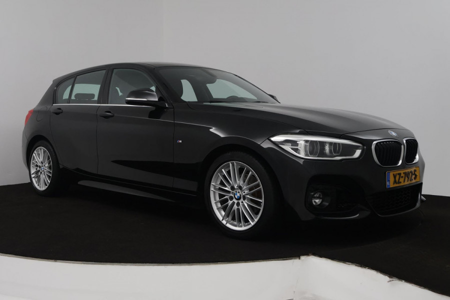 BMW 1-serie 118i Edition M Sport Shadow High Executive (STOELVERWARMING, ACHTERUITRIJCAMERA, PARKEERSENSOREN, DEALER ONDERHOUDEN)