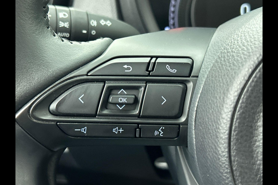 Toyota Aygo X 1.0 VVT-i MT Play Airco Navi Carplay PDC + Camera Achter Cruise Control