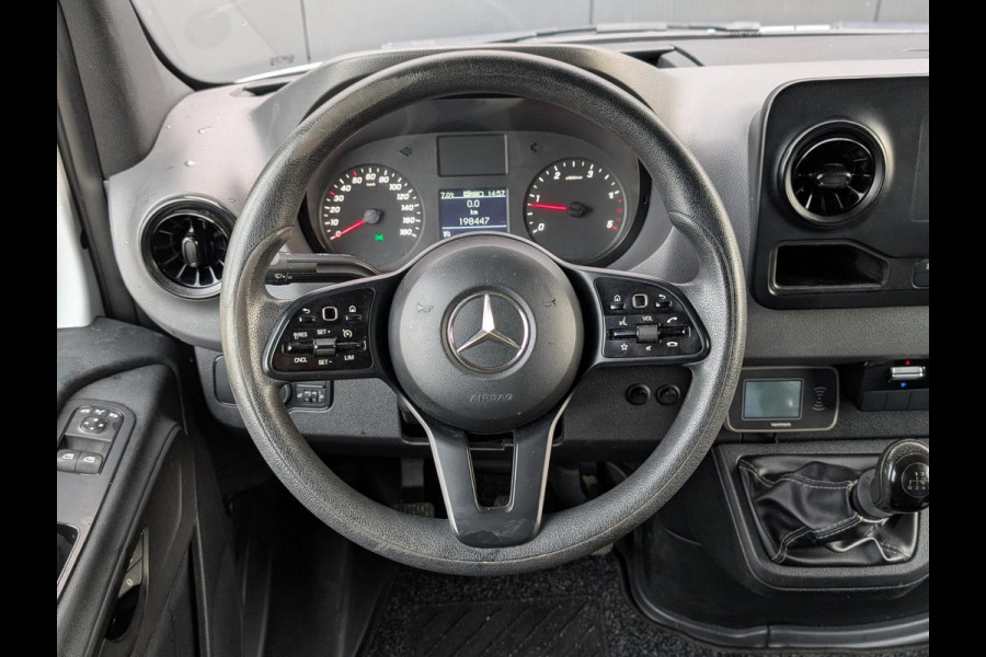 Mercedes-Benz Sprinter 316 160PK L2H2 3500KG TREKHAAK CRUISE CLIMATE M-BUX PARKEERSENSOREN CAMERA