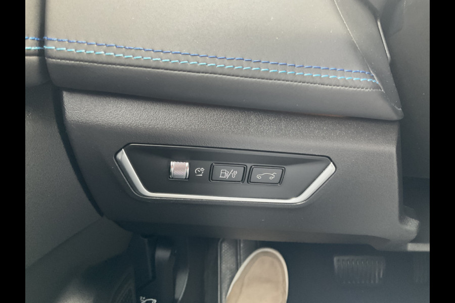 Lynk & Co 01 1.5 PHEV 262PK Black optic Adapt.Cruise 360° Cam Carplay Plug-in Stoelverw Vol opties!