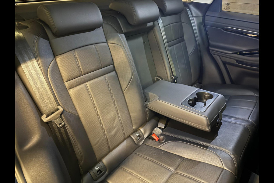 Land Rover Range Rover Evoque 1.5 P300e AWD BLACK-LINE NAVI/V-COCKPIT/LEDER/DAB/CARPLAY/LED/CAM/M-STOELEN///
