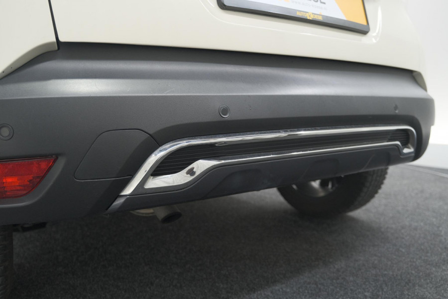 Renault Captur TCe 120 EDC Initiale Paris | Camera | Dodehoekdetectie | Panoramadak | Navigatie