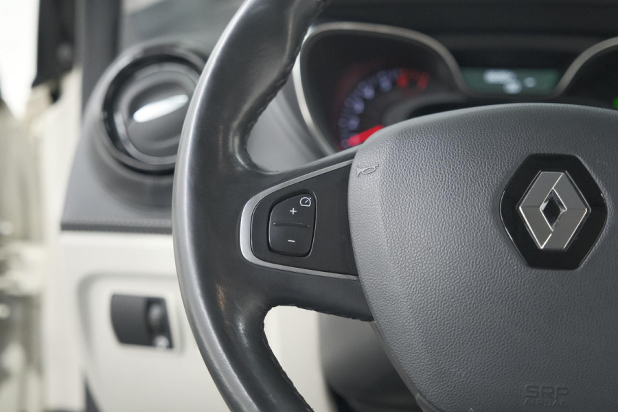 Renault Captur TCe 120 EDC Initiale Paris | Camera | Dodehoekdetectie | Panoramadak | Navigatie