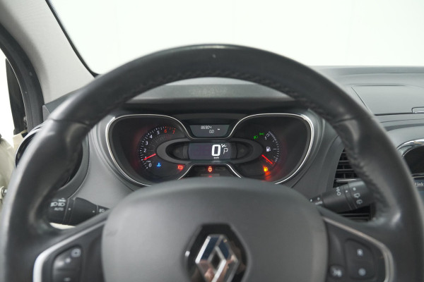 Renault Captur TCe 120 EDC Initiale Paris | Camera | Dodehoekdetectie | Panoramadak | Navigatie