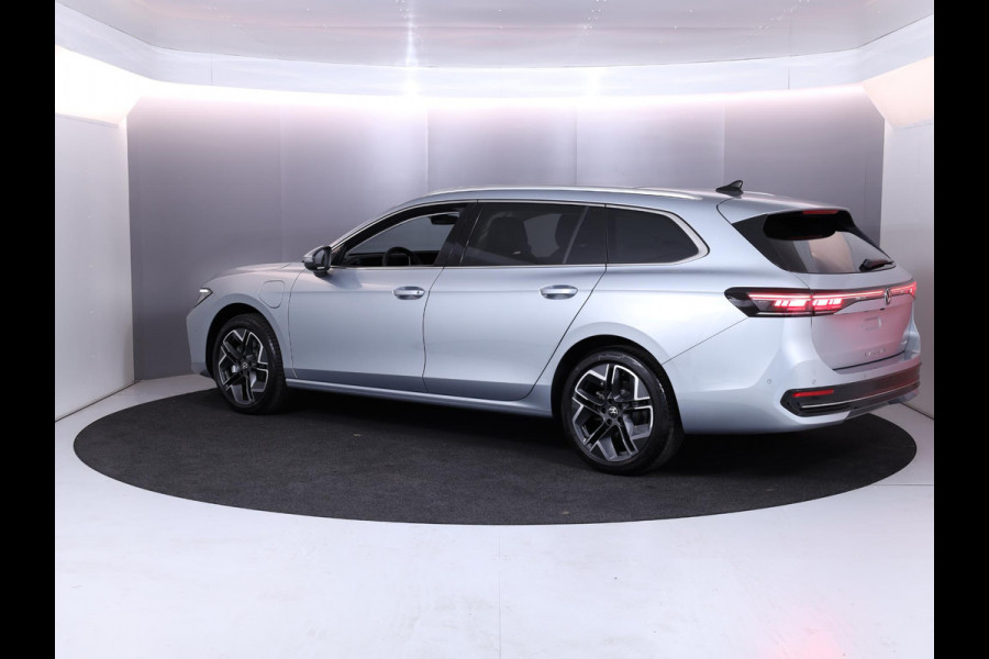 Volkswagen Passat Variant Elegance Business 1.5 eHybrid 150 kW / 204 pk Vari