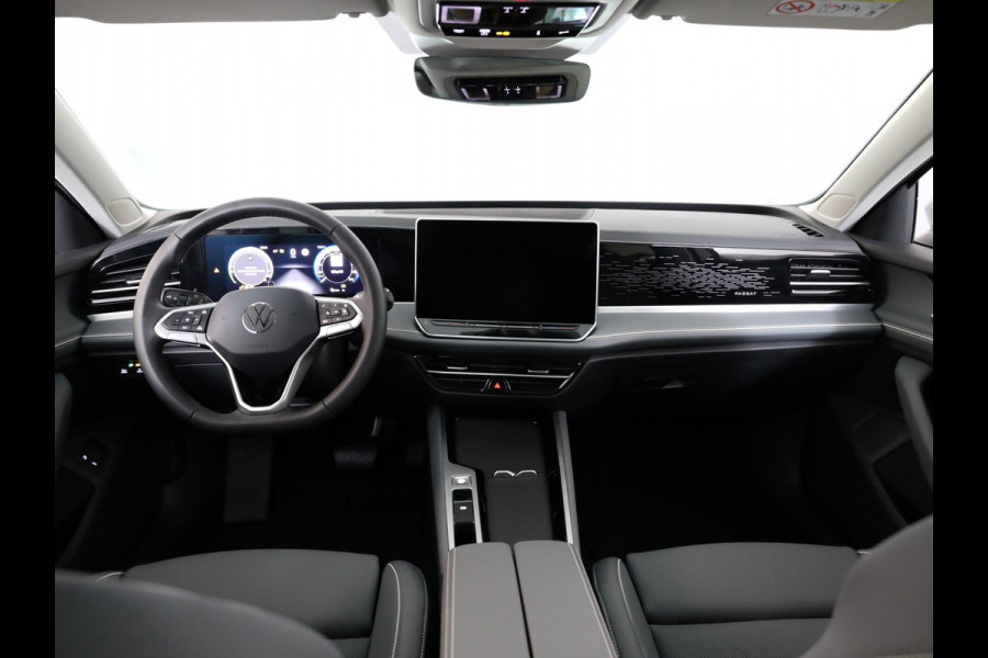 Volkswagen Passat Variant Elegance Business 1.5 eHybrid 150 kW / 204 pk Vari
