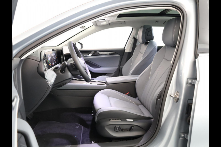 Volkswagen Passat Variant Elegance Business 1.5 eHybrid 150 kW / 204 pk Vari