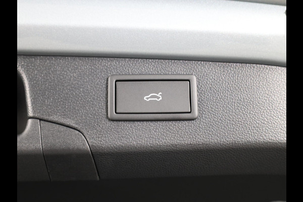 Volkswagen Passat Variant Elegance Business 1.5 eHybrid 150 kW / 204 pk Vari