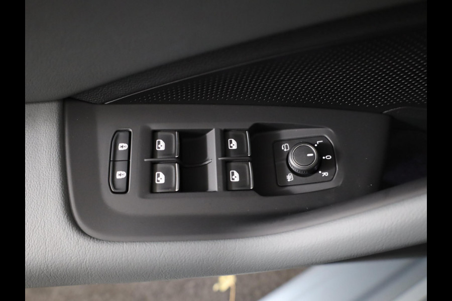 Volkswagen Passat Variant Elegance Business 1.5 eHybrid 150 kW / 204 pk Vari