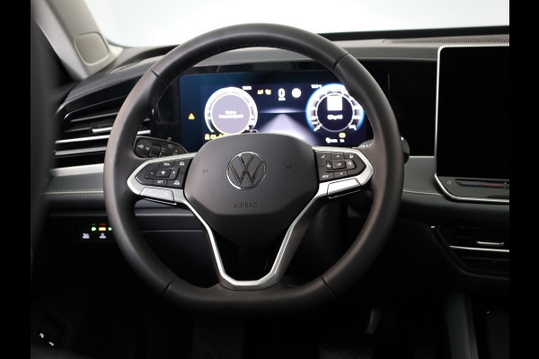 Volkswagen Passat Variant Elegance Business 1.5 eHybrid 150 kW / 204 pk Vari