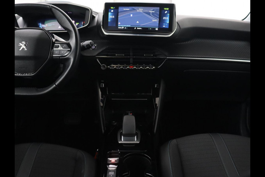 Peugeot e-208 EV Allure 50 kWh | Camera | Carplay | Half leder | Keyless | Navigatie | Full LED | Parkeerhulp | DAB | Getint glas | Climate control | Cruise control