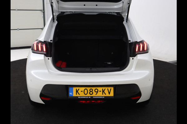 Peugeot e-208 EV Allure 50 kWh | Camera | Carplay | Half leder | Keyless | Navigatie | Full LED | Parkeerhulp | DAB | Getint glas | Climate control | Cruise control