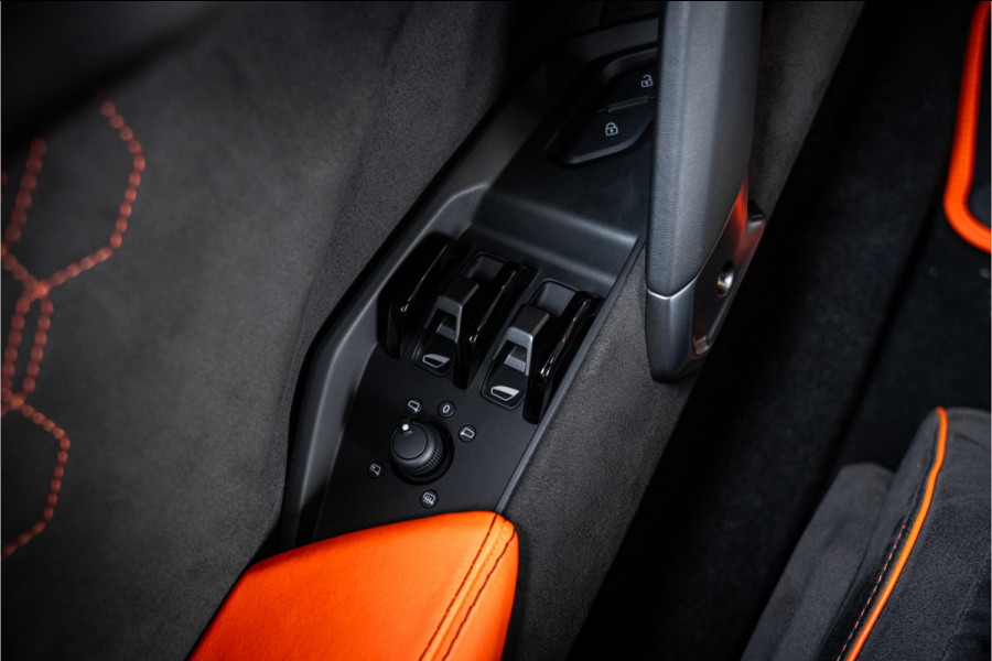 Lamborghini Revuelto - Arancio Apodis | Origineel NL | Volledig PPF | Carbon Interior | Passenger Display